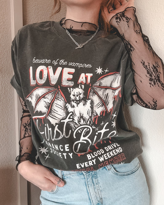 Love at First Bite Romance Society Tee - Pepper
