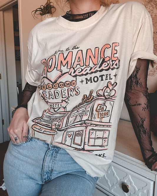 Romance Readers Motel Tee - Cream