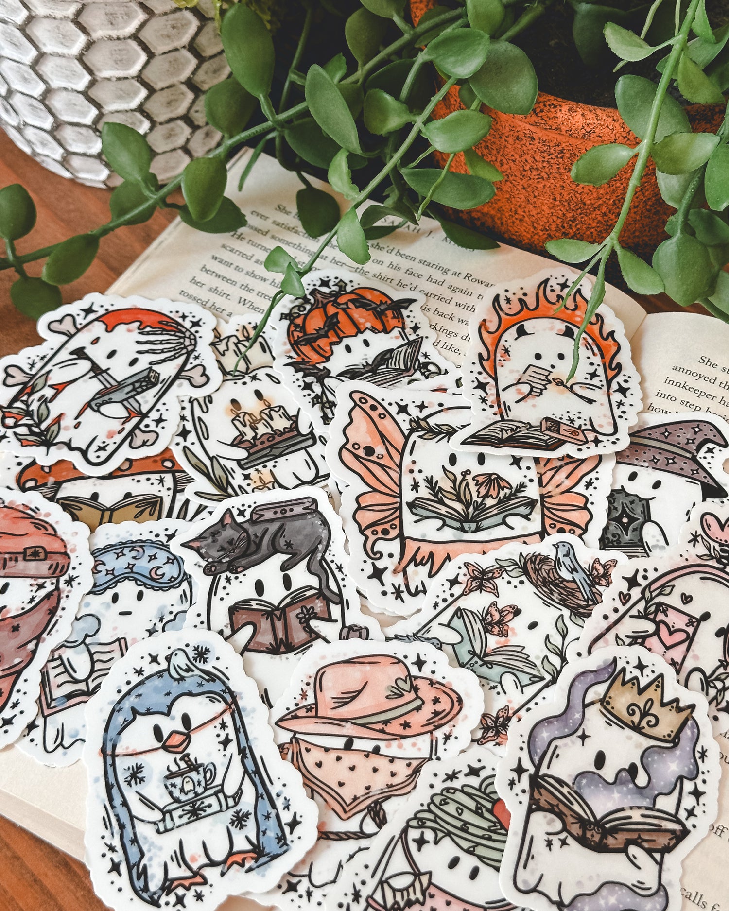 BOOKISH GHOSTY STICKERS