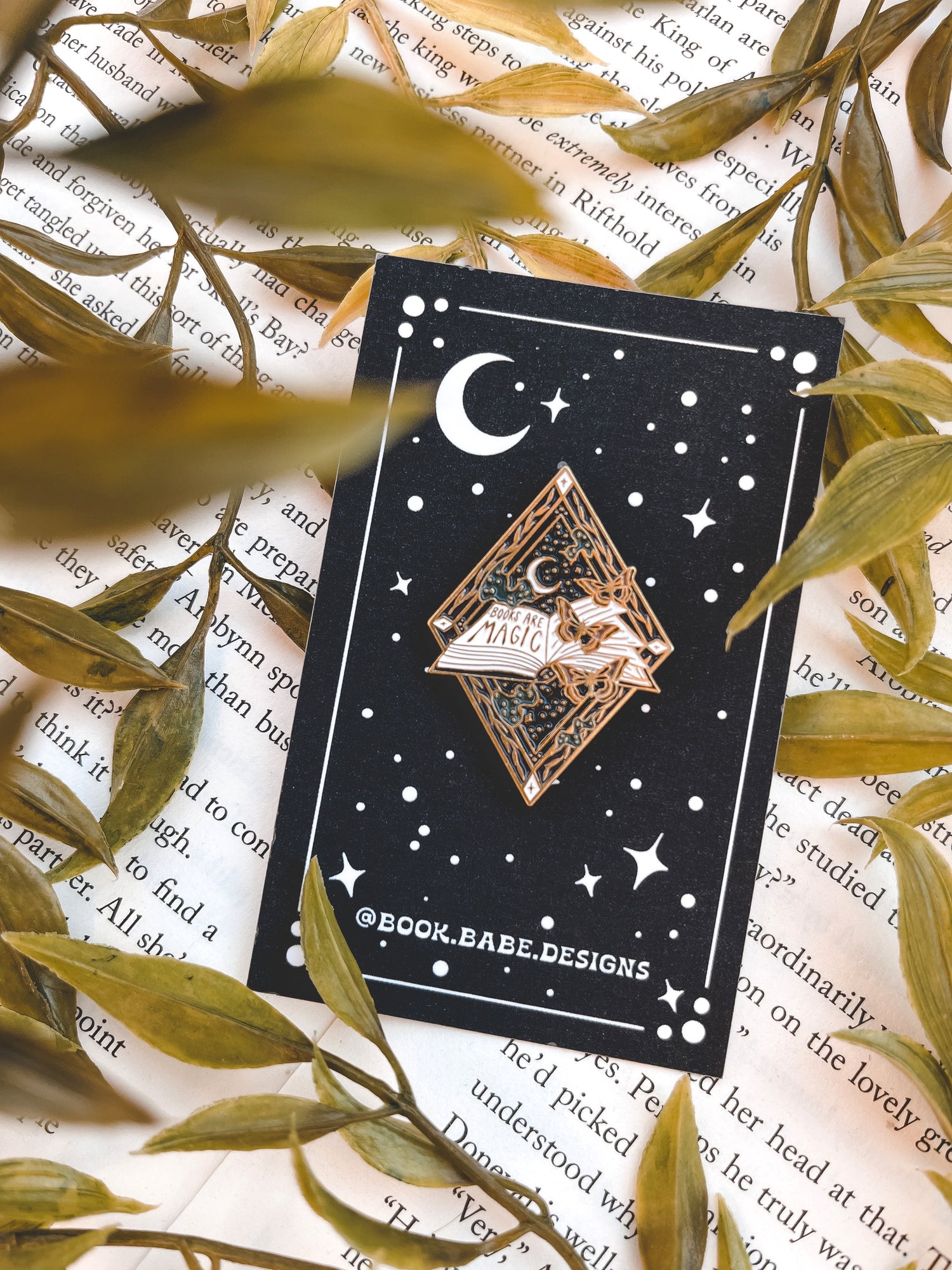 ENAMEL PINS