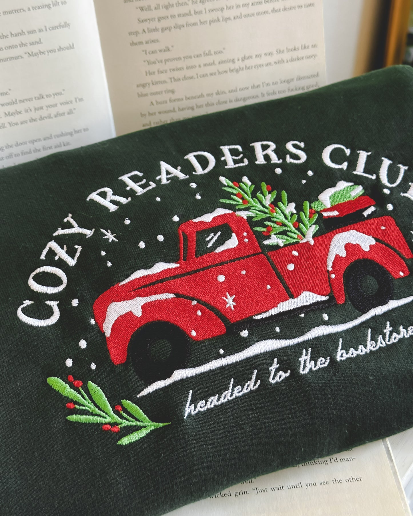 Cozy Readers Club Winter Embroidered Crewneck Sweatshirt - Forest Green