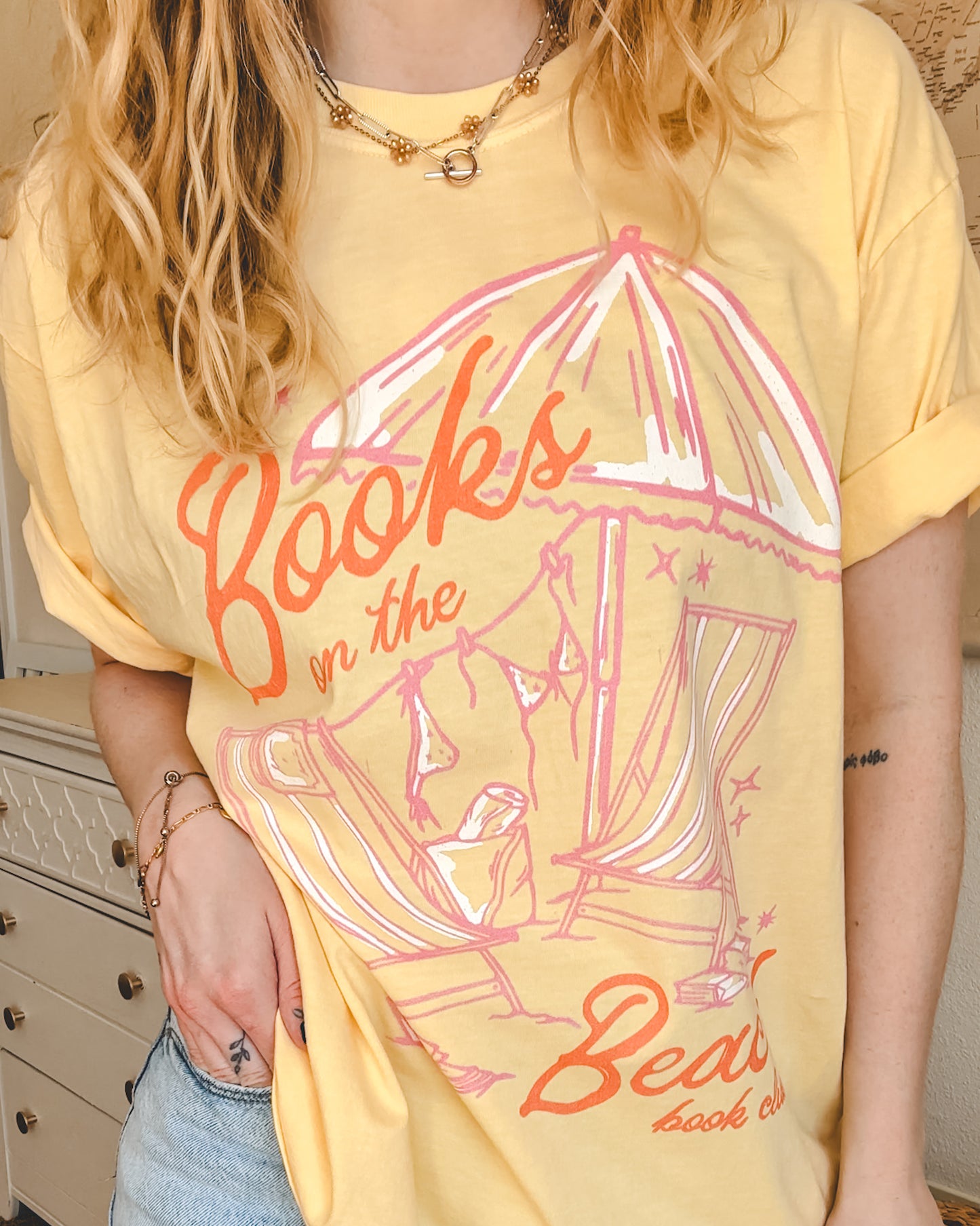 Books on the Beach Tee - Butter Yellow