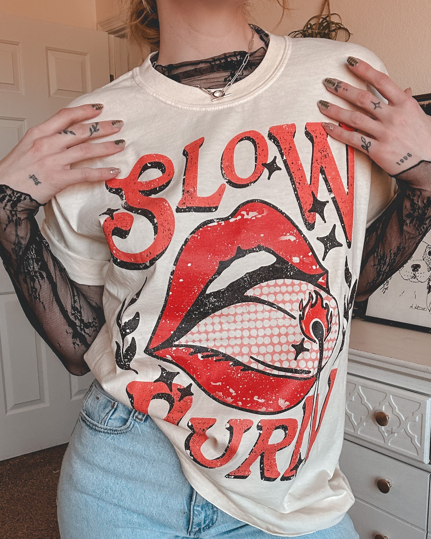 Slow Burn Lips Tee - Cream