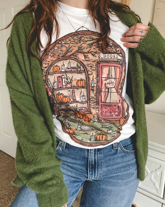 Fall Bookstore Frame Tee - White